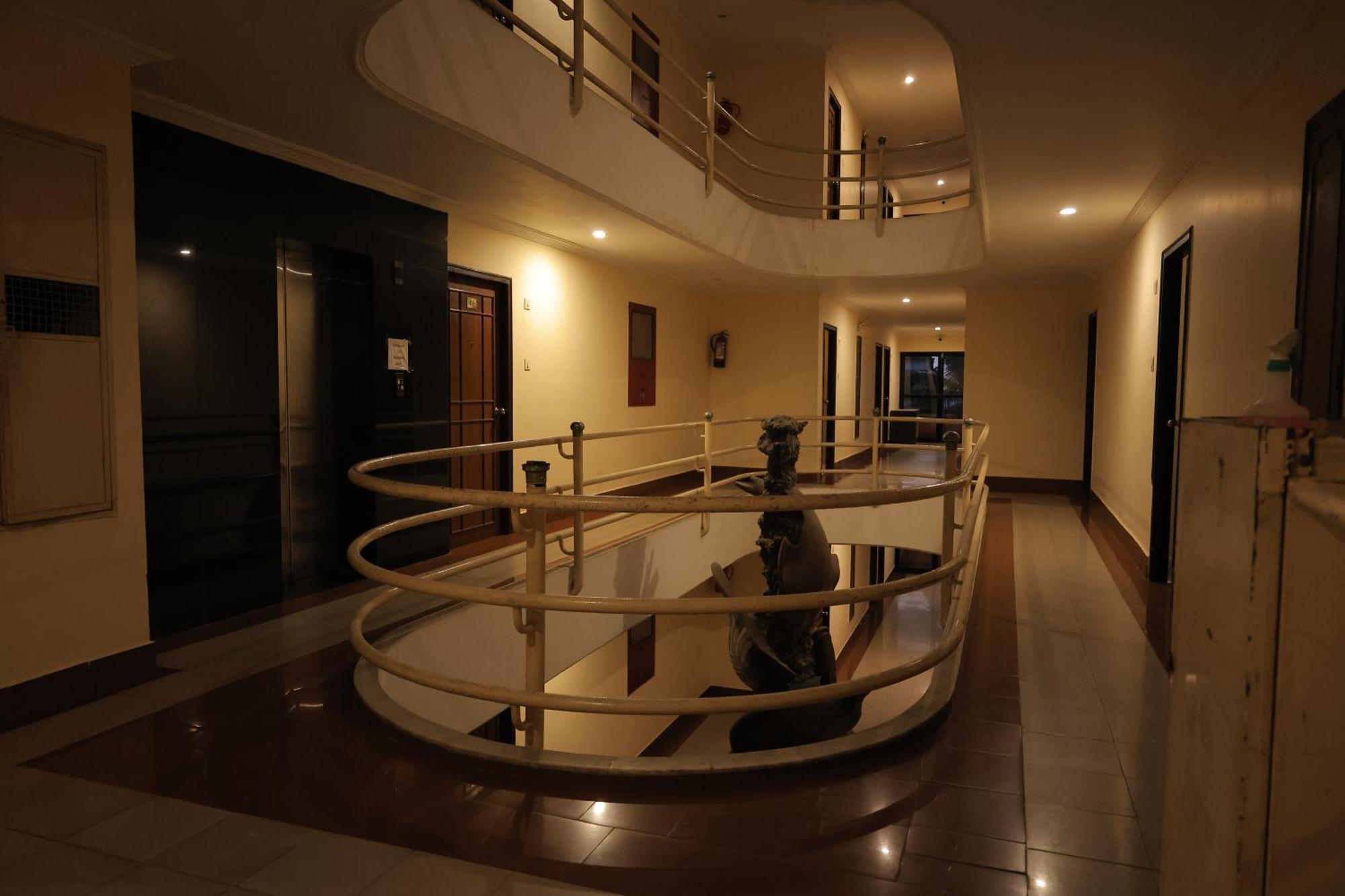 Hotel Mangalore International Luaran gambar