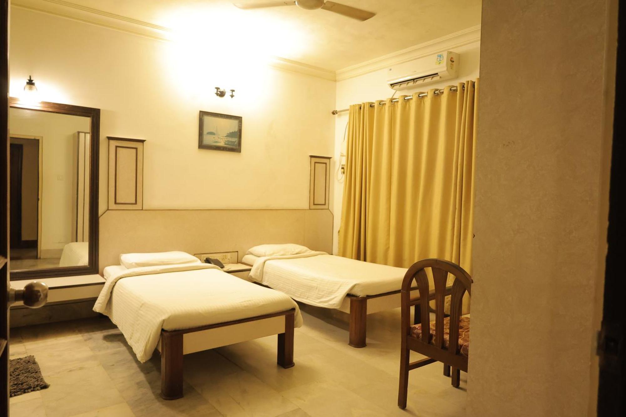 Hotel Mangalore International Luaran gambar