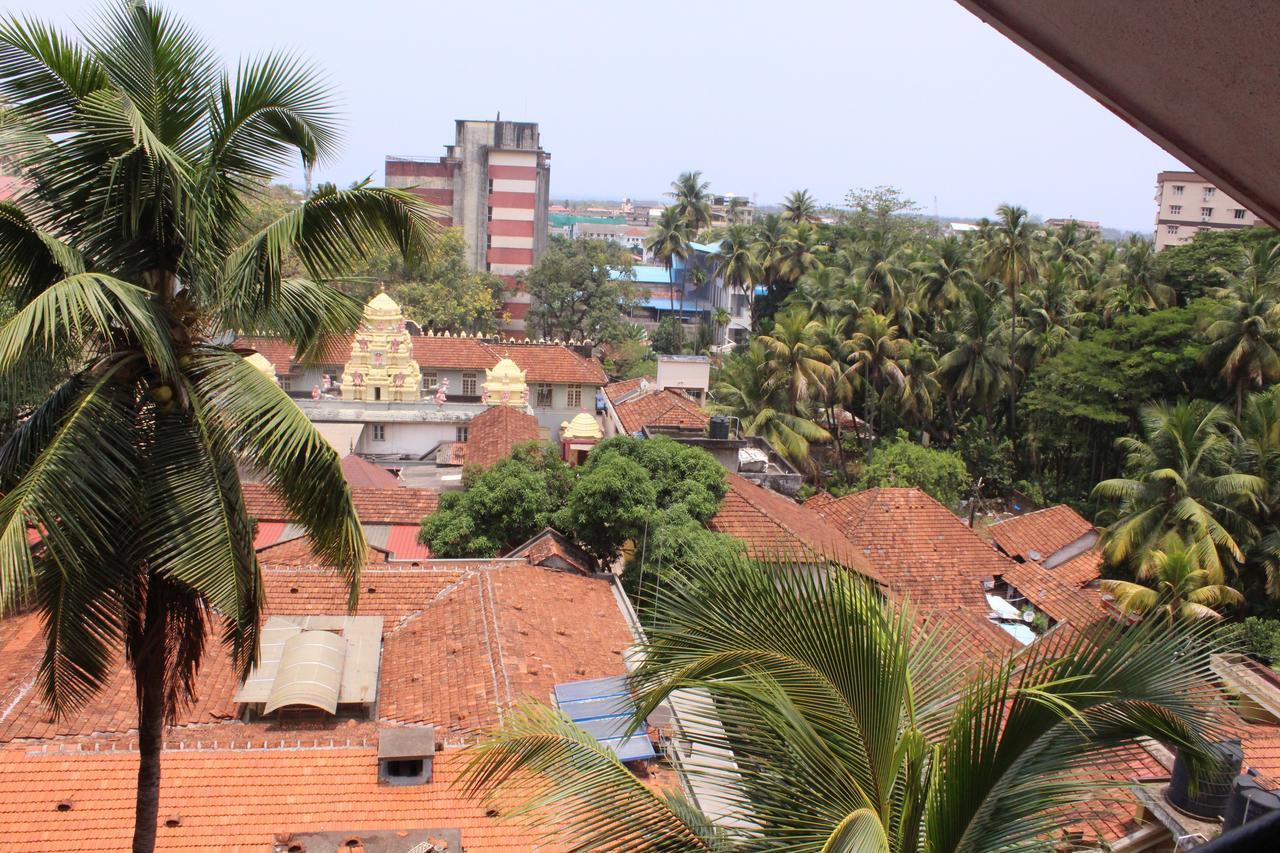 Hotel Mangalore International Luaran gambar