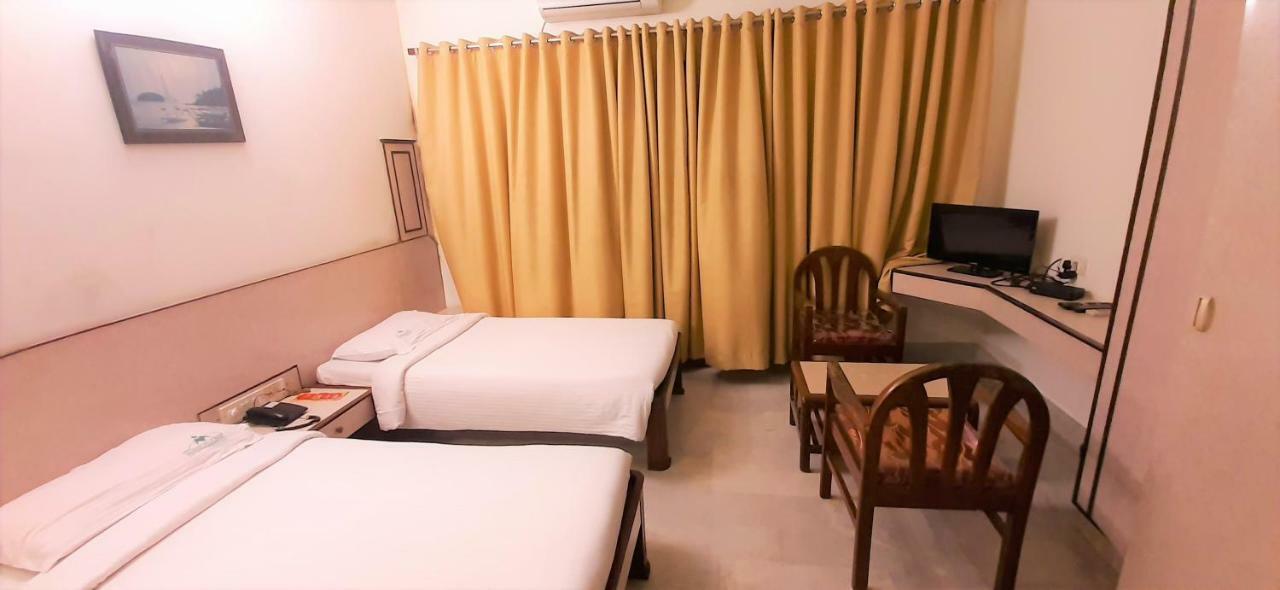 Hotel Mangalore International Luaran gambar