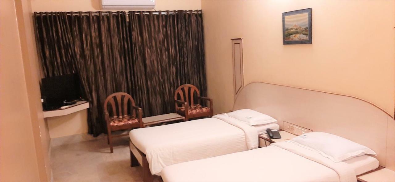 Hotel Mangalore International Luaran gambar